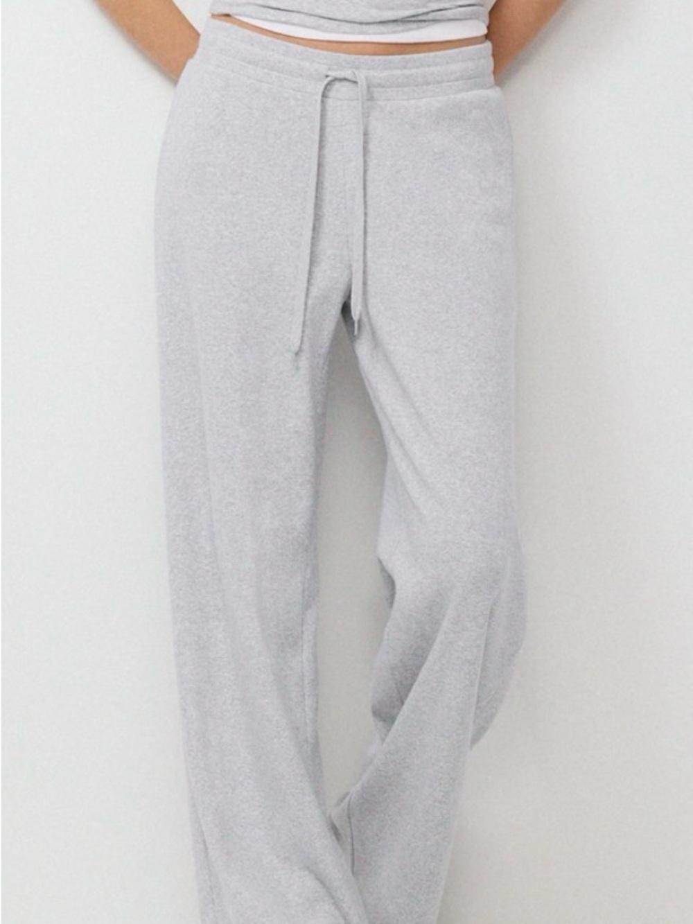 Aritzia Light Gray Wide-Leg Sweatpants